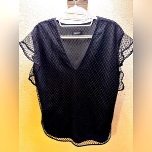 DKNY short flutter sleeve black lace fully lined plunging v-neck NWOT Size: M